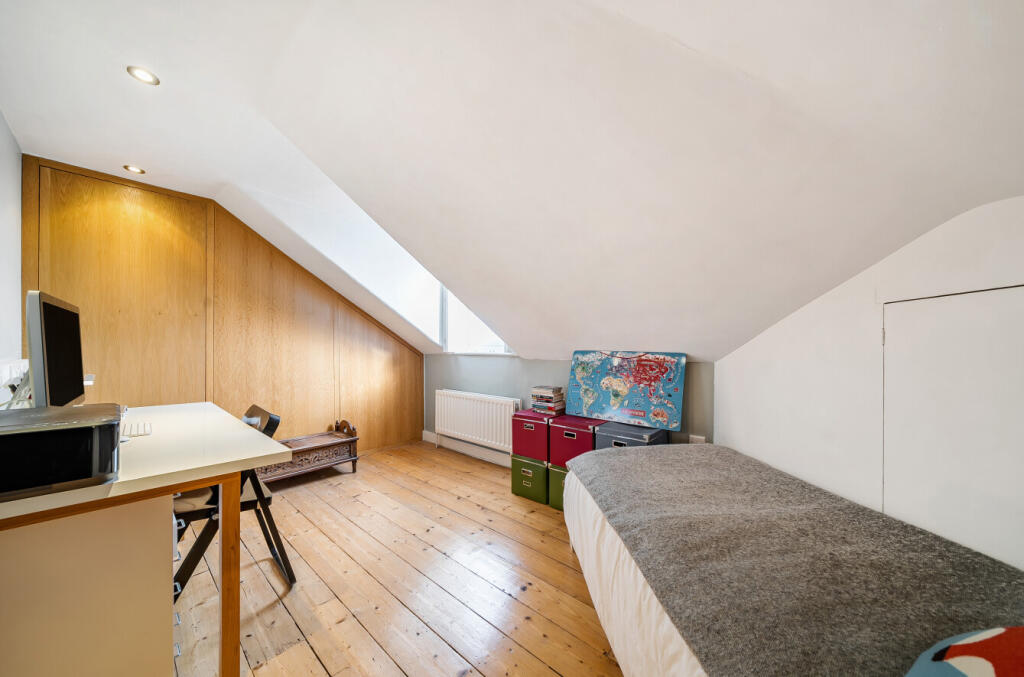 Additional image 16 of Crescent Road, Bromley, BR1