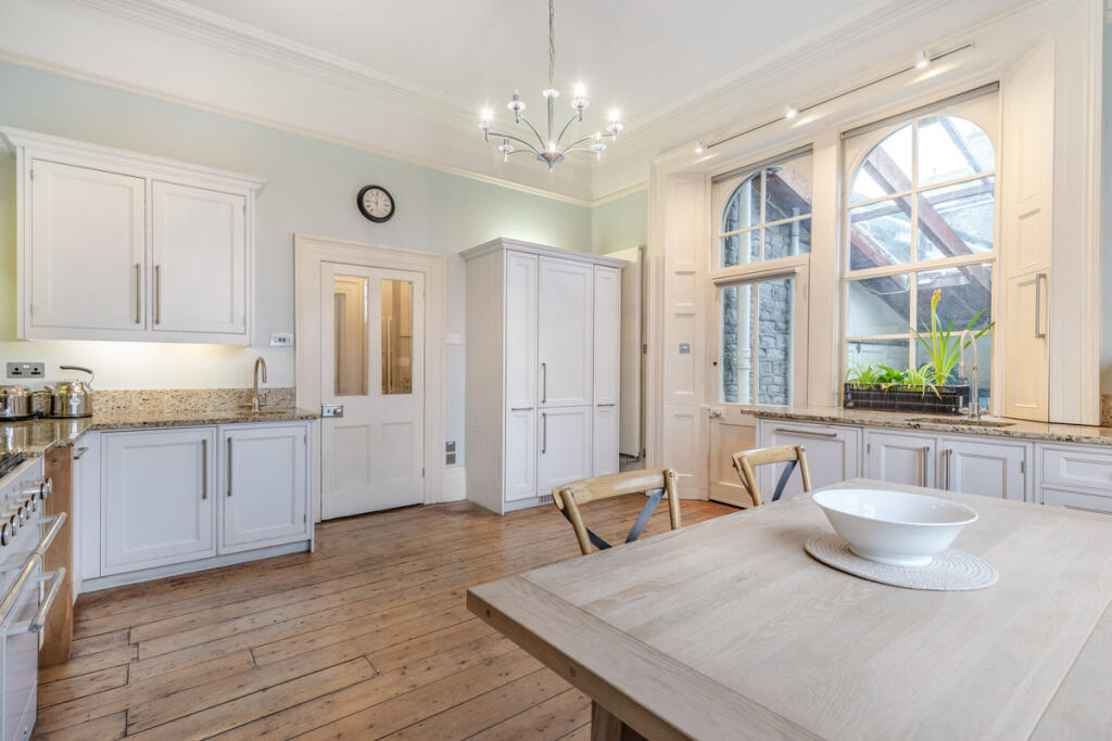 Additional image 23 of Albert Road, Clevedon, BS21