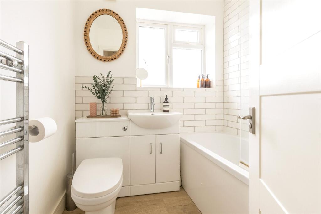 Additional image 11 of Fairway Crescent, Portslade, Brighton, East Sussex, BN41