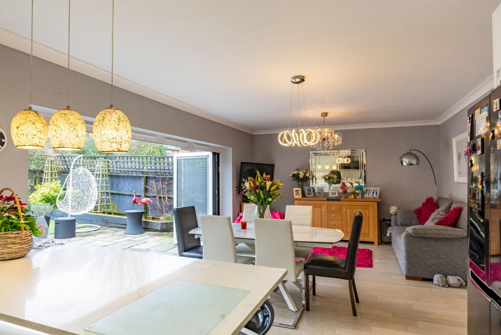 Additional image 5 of Beningfield Drive, London Colney, St. Albans, Hertfordshire, AL2