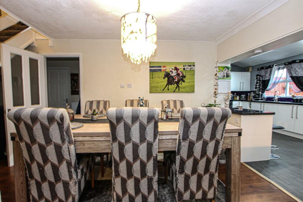Additional image 7 of Aureole Walk, Newmarket