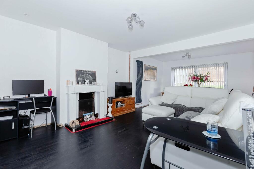 Additional image 7 of Farm Close, Portslade