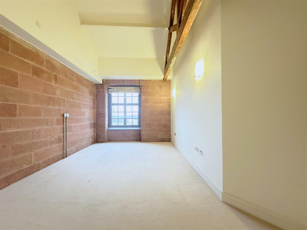 Additional image 14 of Shaddongate, Carlisle