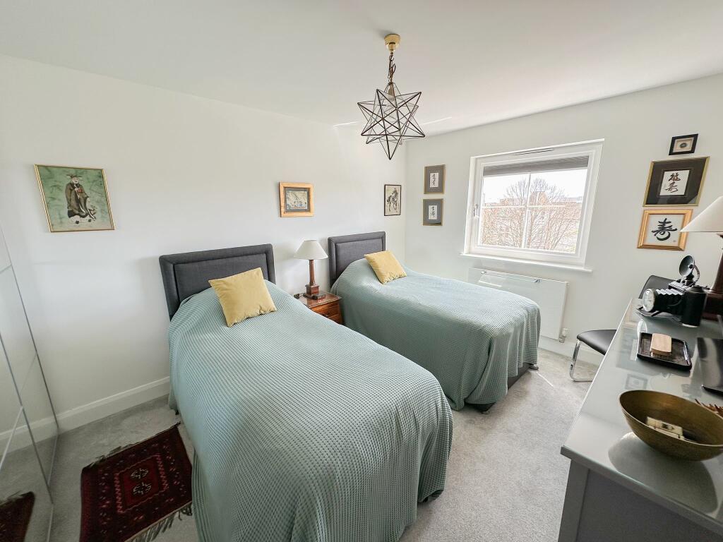 Additional image 7 of The Avenue, Eastbourne