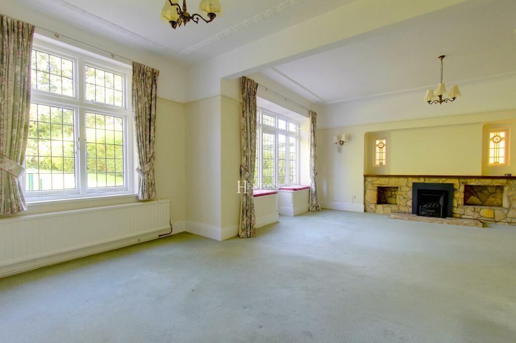 Additional image 6 of Ty-Gwyn Crescent, Penylan, Cardiff