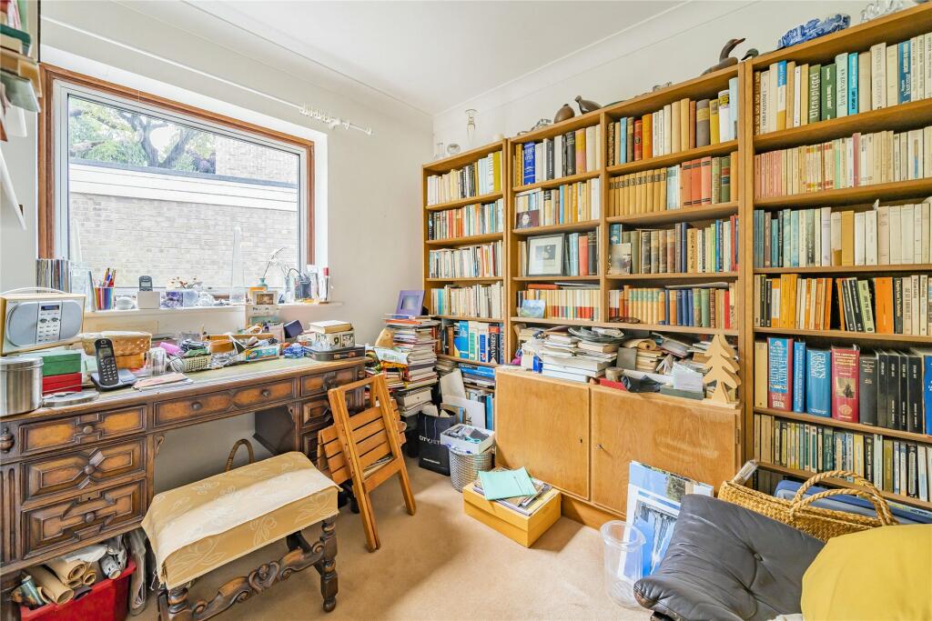 Additional image 12 of Hartley Close, Bromley