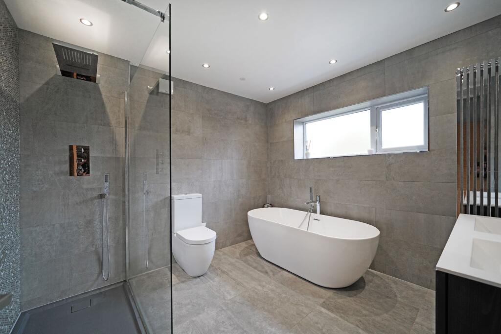 Additional image 23 of Links Drive, Solihull, B91