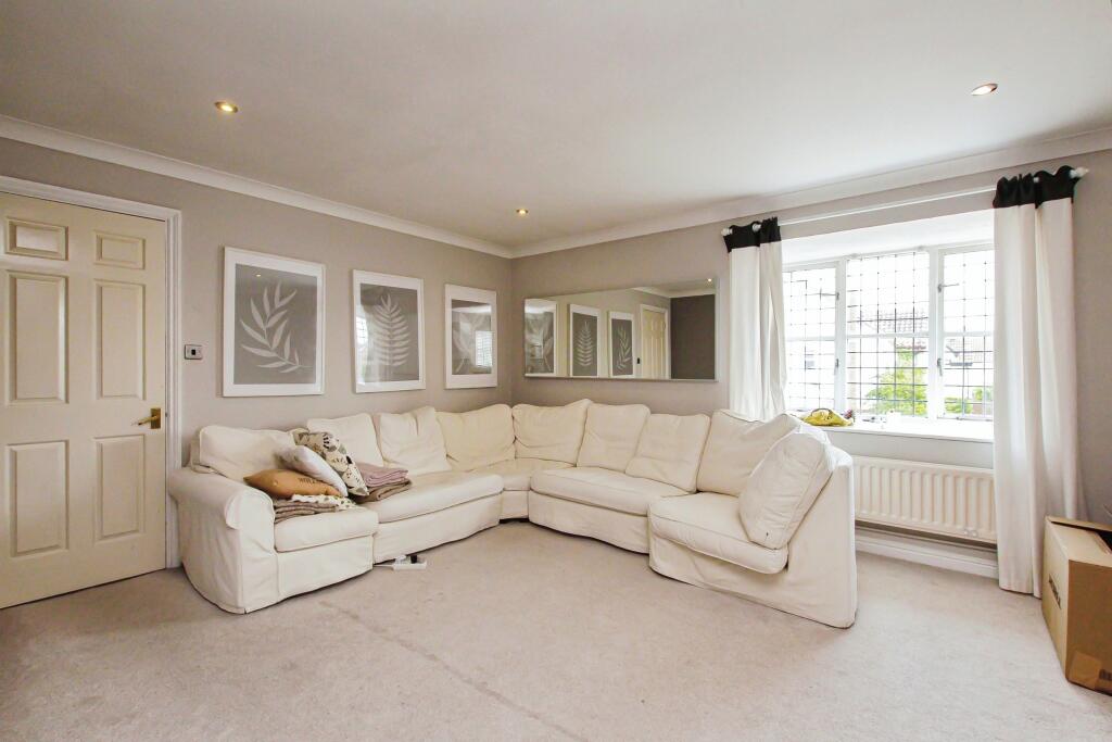 Additional image 7 of Humphries Way, Milton, Cambridge, Cambridgeshire, CB24