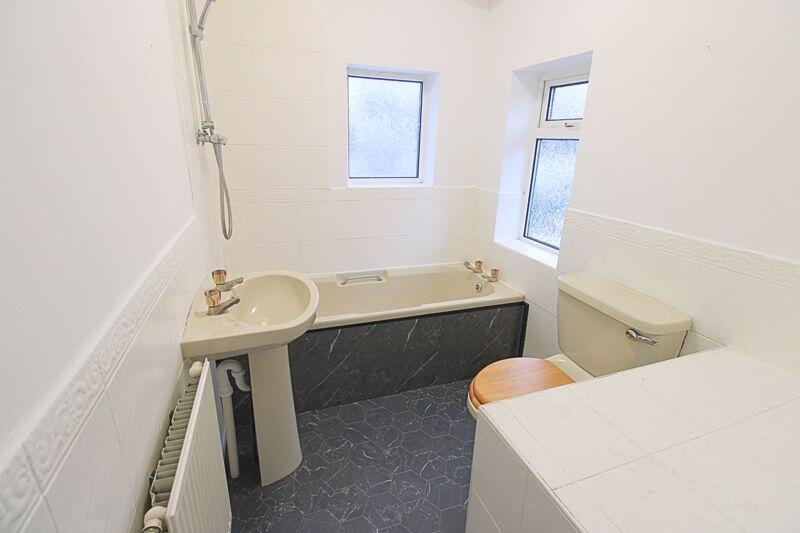 Additional image 4 of Shuttleworth Lane, Fairweather Green, Bradford, BD8 0JR