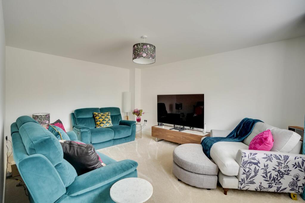 Additional image 4 of King James Close, Fordham, CB7