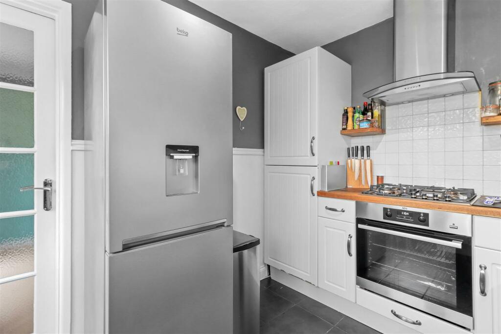 Additional image 16 of Richington Way, Seaford