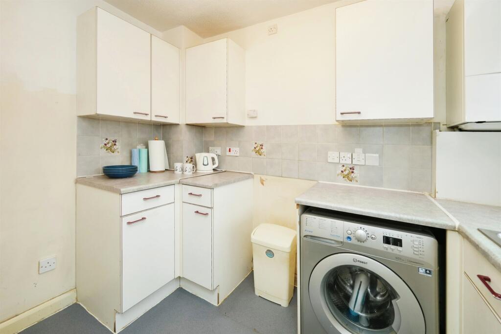 Additional image 5 of The Dell, Bradley Stoke, Bristol