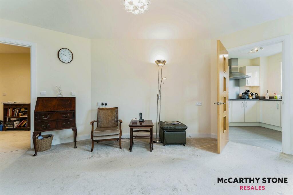 Additional image 5 of Roslyn Court, Lisle Lane, Ely, Cambridgeshire, CB7 4FA