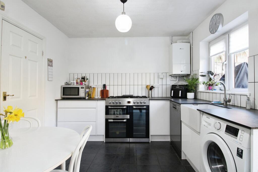 Additional image 5 of Southglade, Gwaelod-Y-Garth, Cardiff