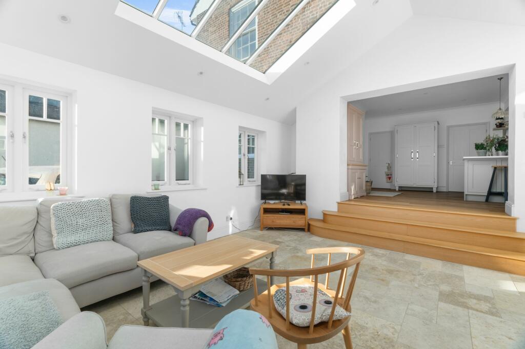 Additional image 9 of High Street, Linton, CB21