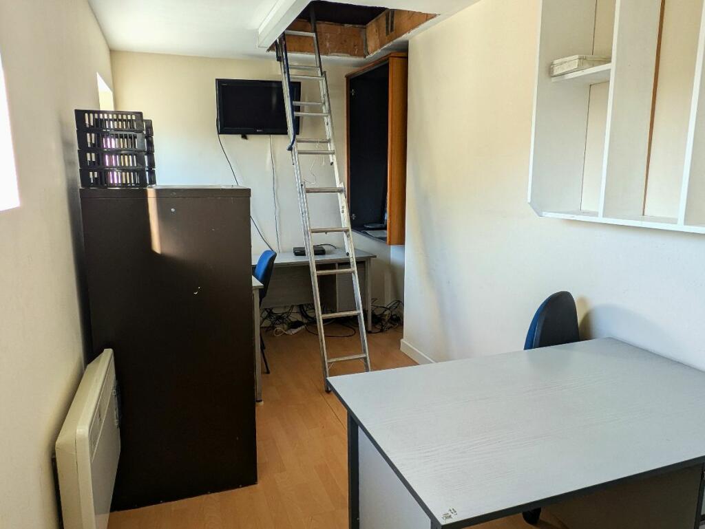 Additional image 14 of Clifton Street, Cardiff