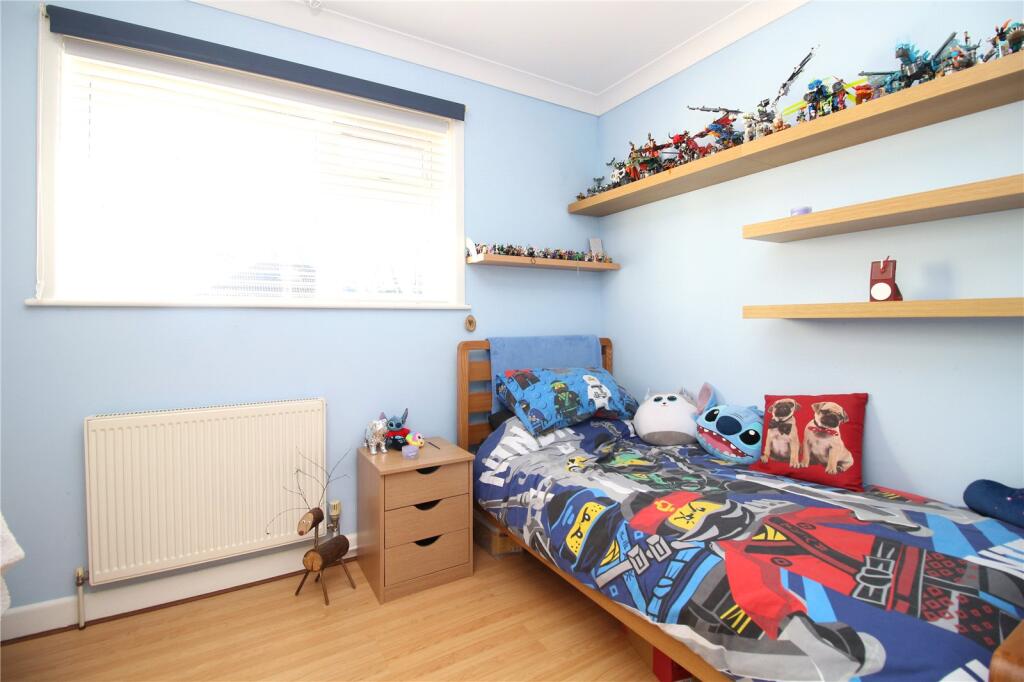 Additional image 15 of Oakwood Avenue, New Milton, Hampshire, BH25