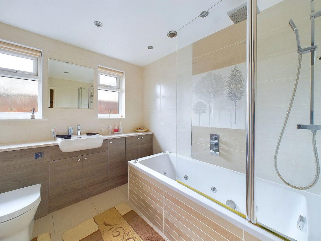 Additional image 8 of Meadow Road, Worthing BN11 2SE