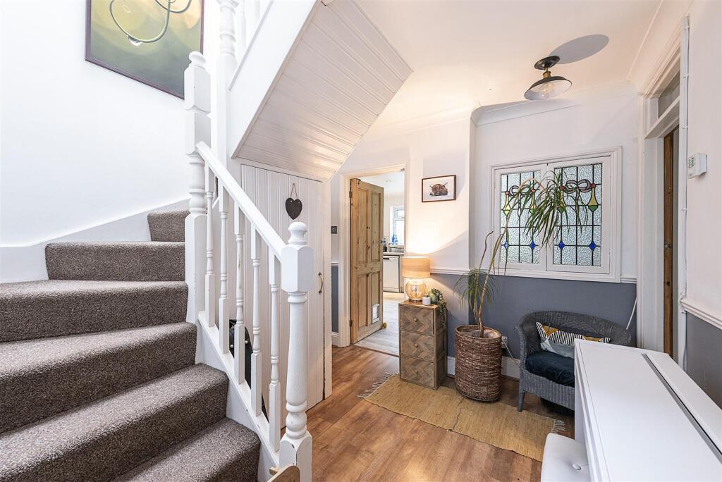 Additional image 5 of Lower Luton Road, Harpenden