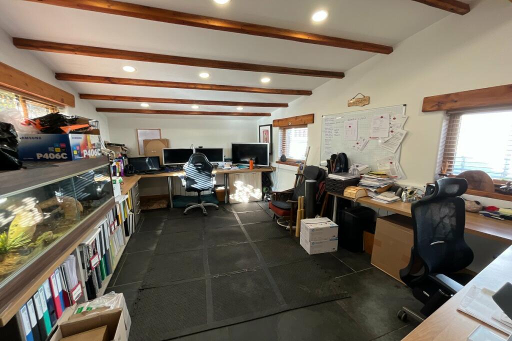 Additional image 22 of Middletown, Egremont, CA22