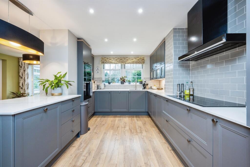 Additional image 3 of Meadowsweet Close, Lower Cambourne, Cambridge