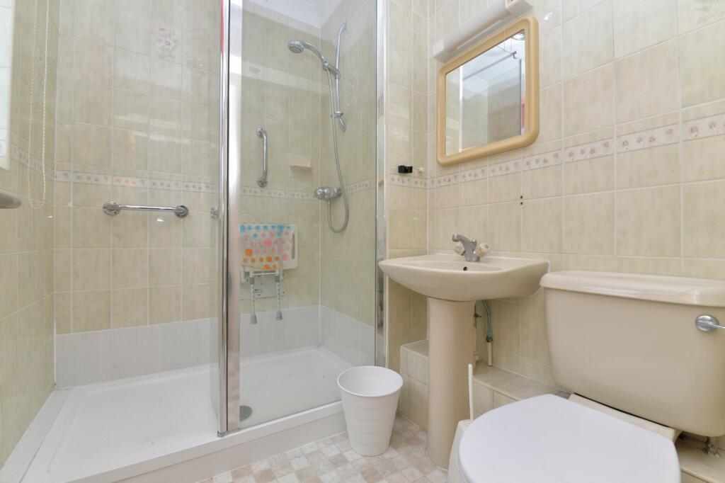 Additional image 8 of Heather Lodge, Whitefield Road, New Milton, Hampshire, BH25