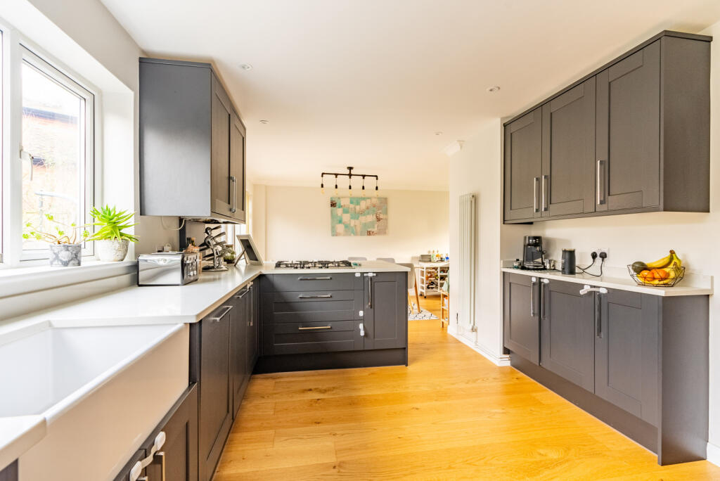 Additional image 8 of Cuckmans Drive, St. Albans, Hertfordshire, AL2