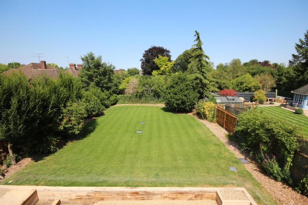 Additional image 12 of Flat 3, 317 Hills Road, Cambridge