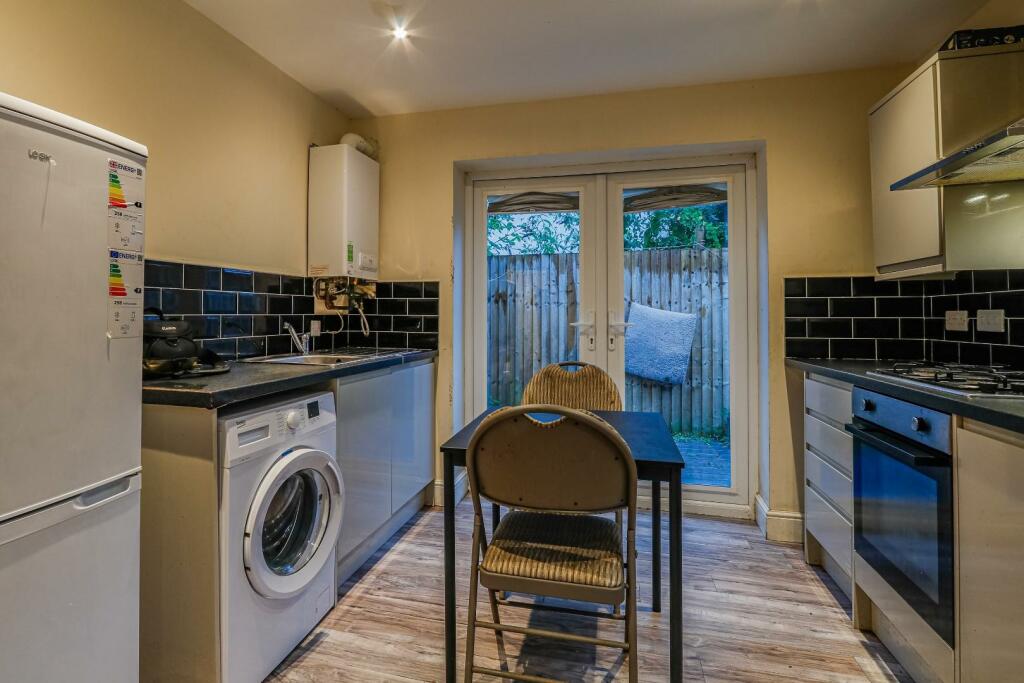 Additional image 12 of Colum Road, Cathays