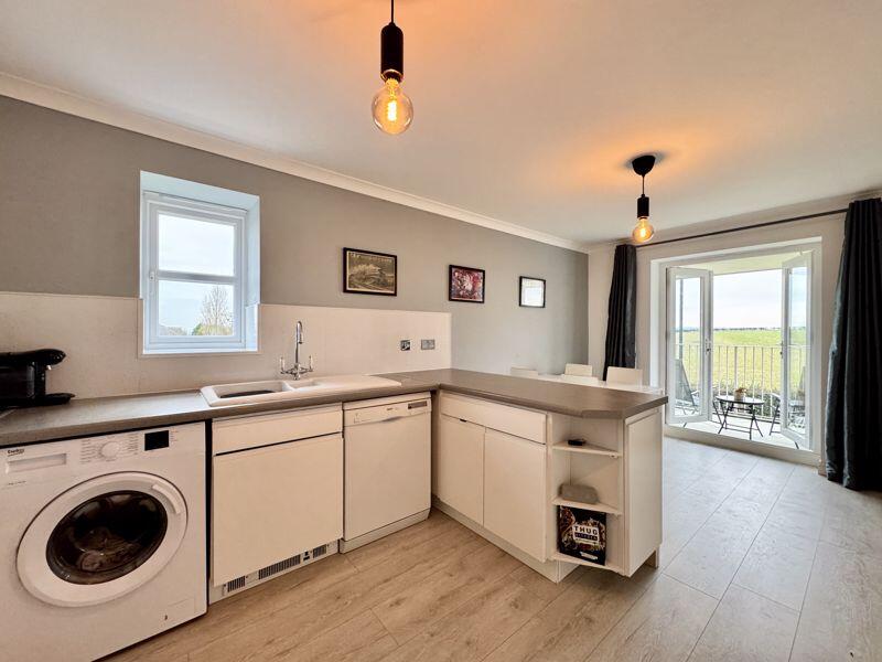 Additional image 5 of 40 Wyndley Close, Four Oaks, Sutton Coldfield, B74 4JD