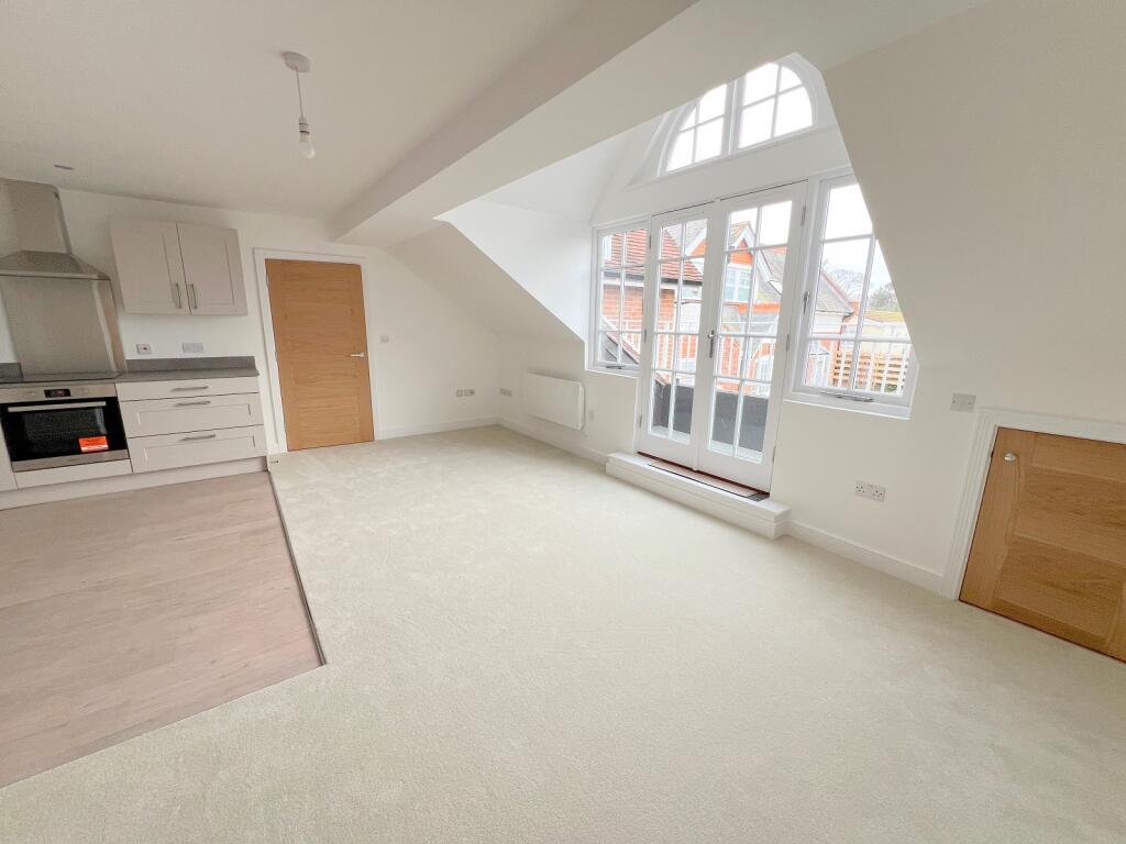 Additional image 2 of Milton Green, Christchurch Road, New Milton, Hampshire. BH25 6QG