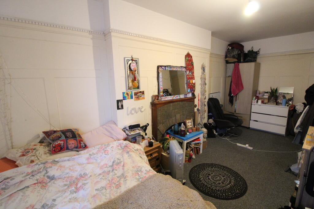 Additional image 4 of Kings Road