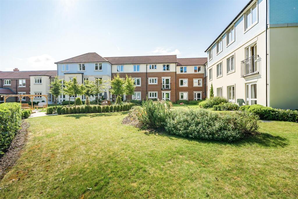 Additional image 13 of Alexandra Lodge, Thornbury