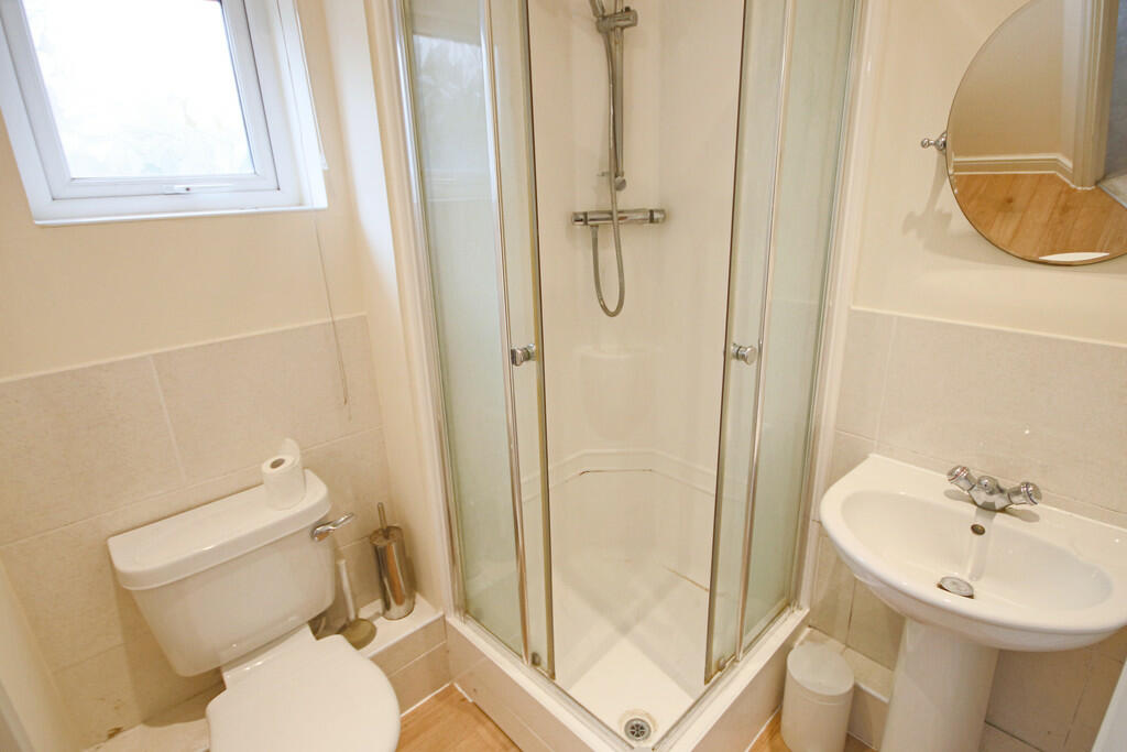 Additional image 8 of Chariot Way