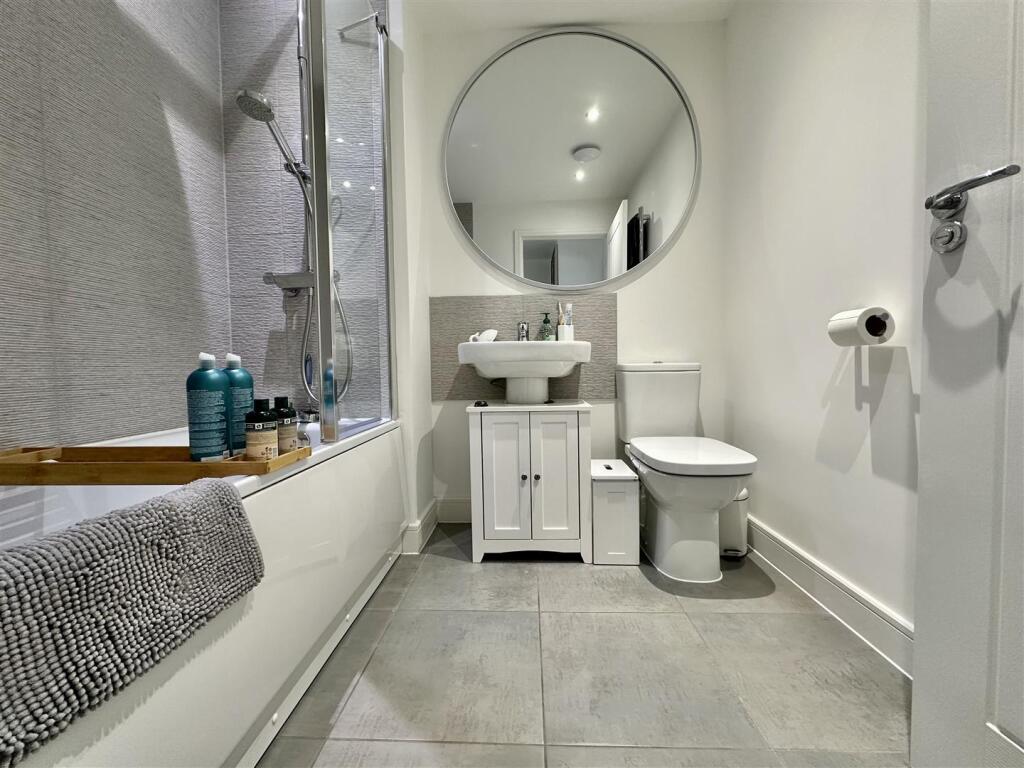 Additional image 23 of Cowleaze Path, Banwell