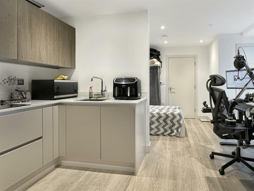 Additional image 4 of Water Lane, Cambridge