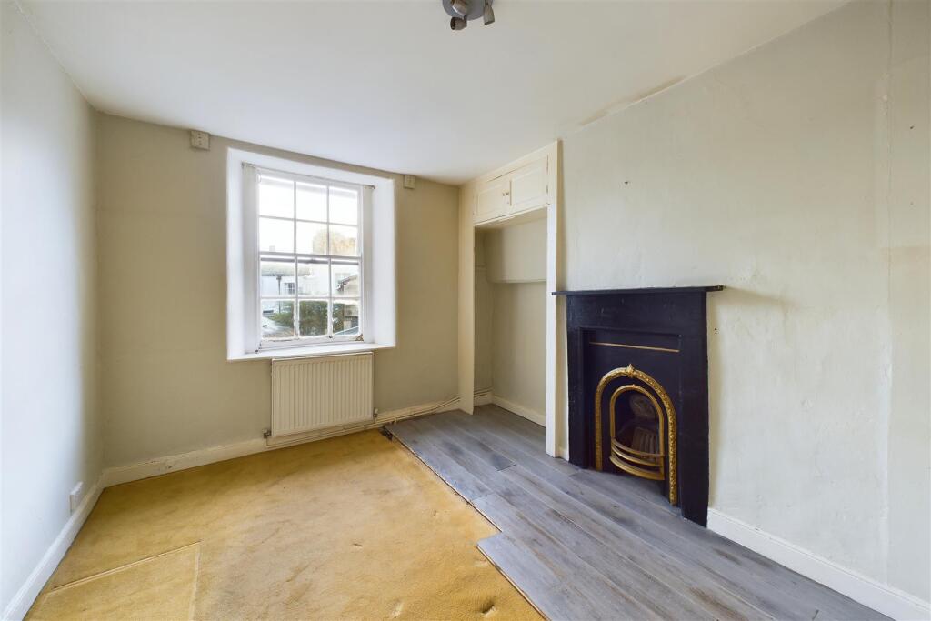 Additional image 10 of RETAIL UNIT | 2 BED MAISONETTE | LARKHALL