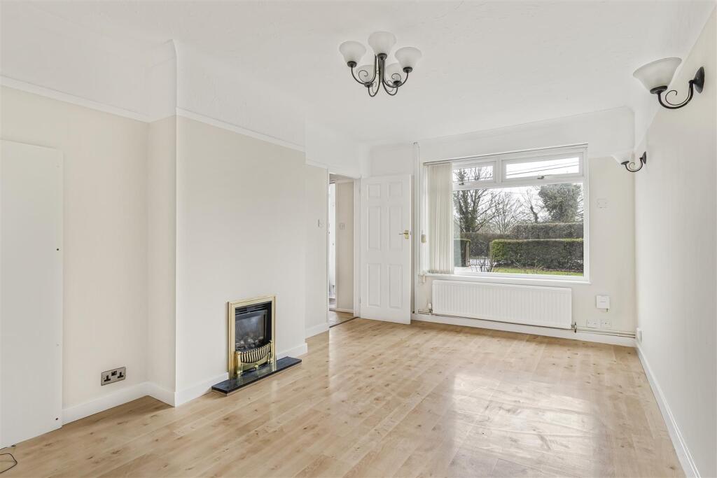 Additional image 6 of Main Street, Hardwick