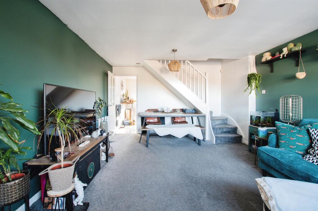 Additional image 4 of Leeson Drive, Ferndown