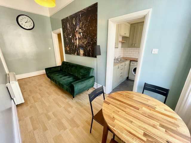 Additional image 16 of London Road, Brighton