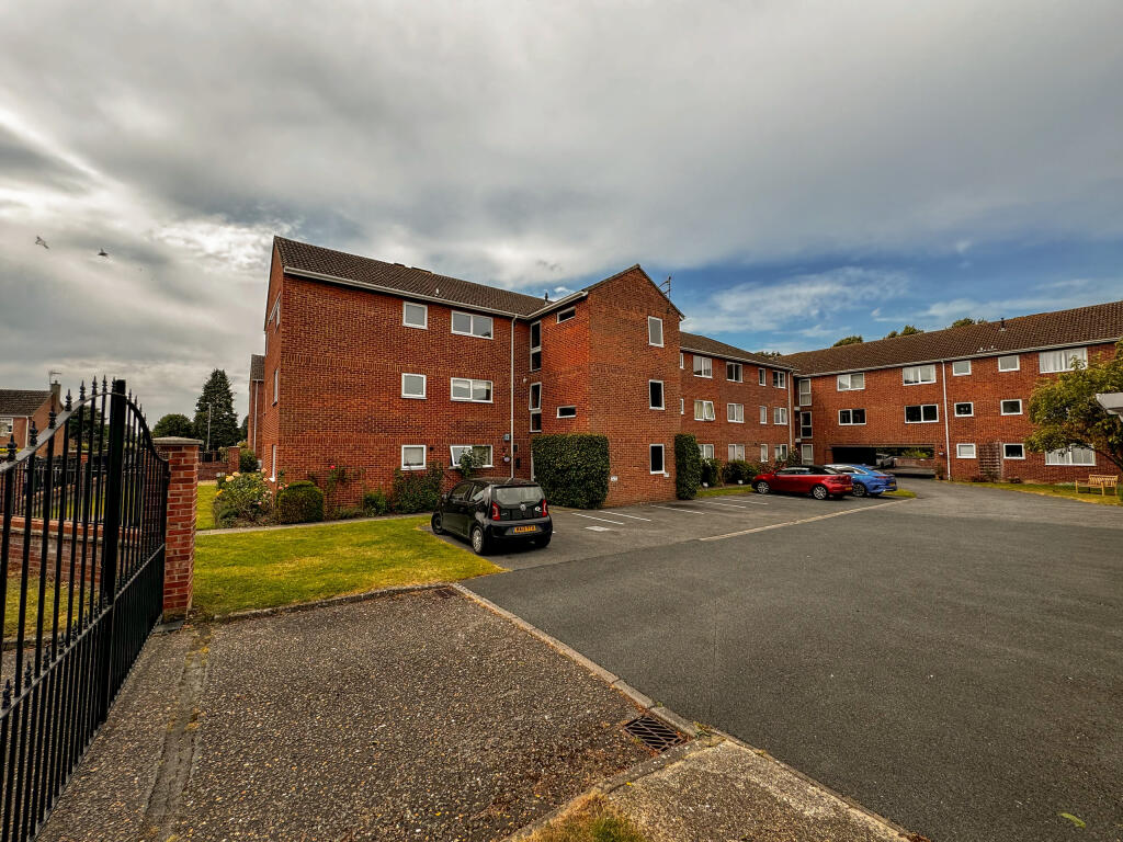 Additional image 3 of Fairlawns, Newmarket, Suffolk