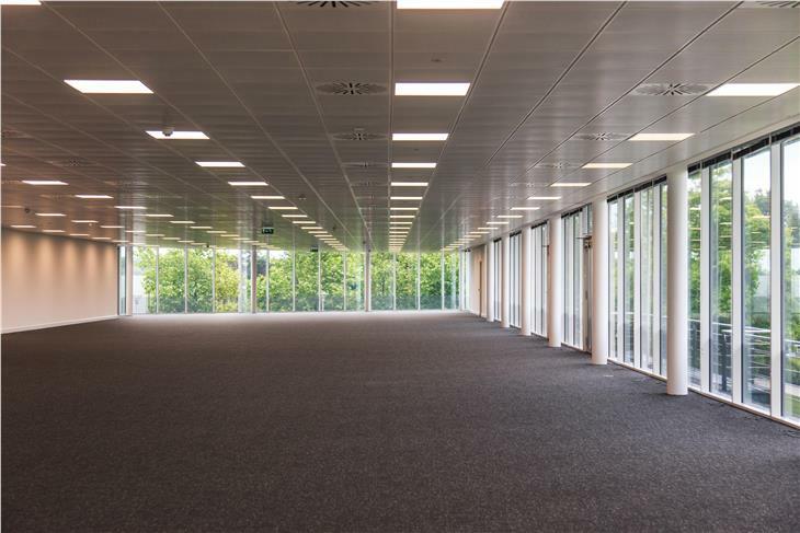Additional image 3 of Building 1000, Part First Floor, Cambridge Research Park, Waterbeach, Cambridge, CB25 9PD