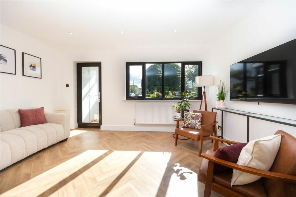 Additional image 4 of Owain Close, Cyncoed, Cardiff, CF23