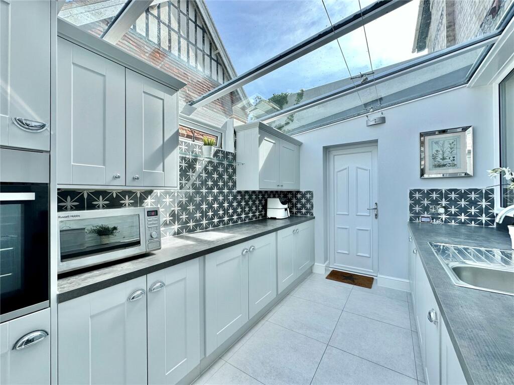 Additional image 17 of De Roos Road, Eastbourne, East Sussex, BN21