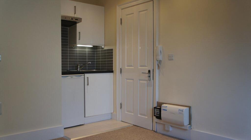 Additional image 2 of Church road - P1179