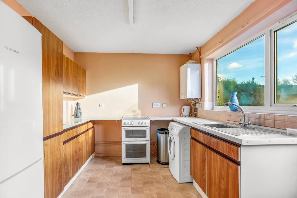 Additional image 14 of Bush Farm Drive, Portslade, Brighton, BN41