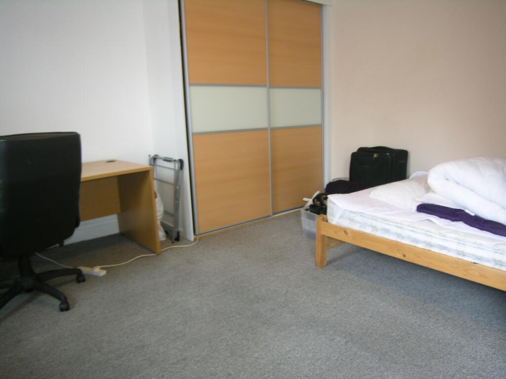 Additional image 4 of 6 bedroom House in Winton