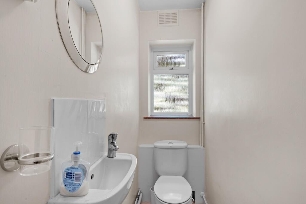 Additional image 16 of Ockley Lane, Hassocks, West Sussex, BN6 8BB