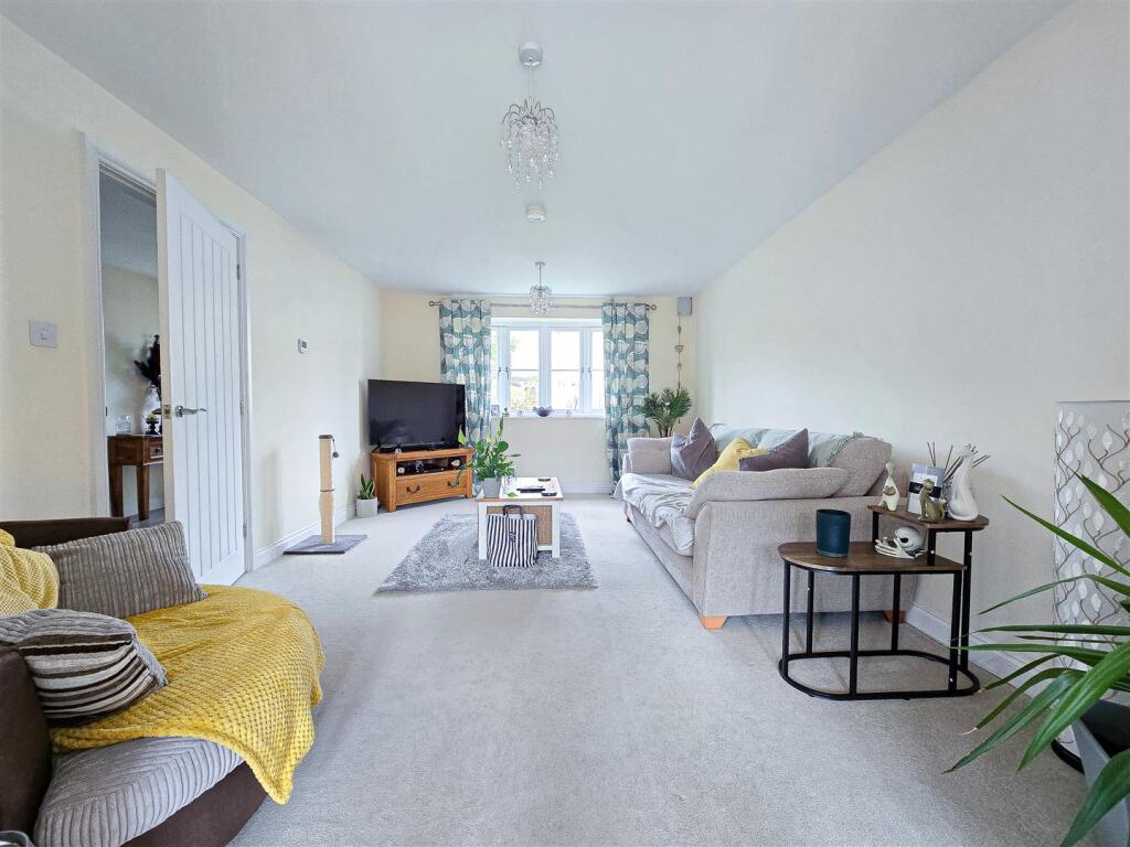 Additional image 3 of 2 The Pastures, Meare