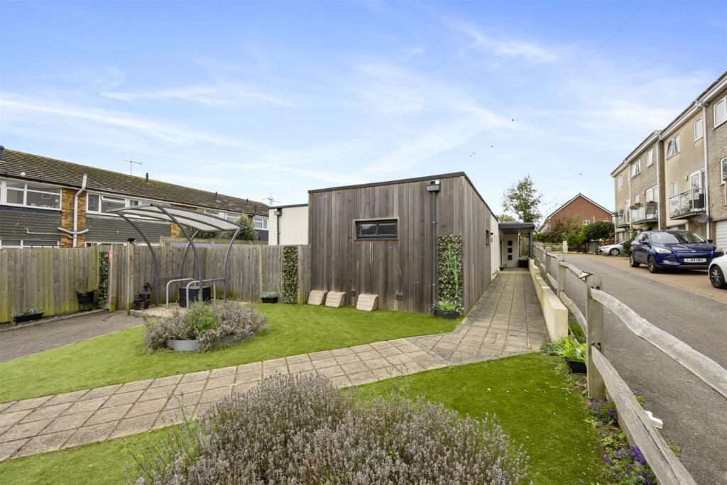 Additional image 20 of Rowan Close, Portslade, Brighton